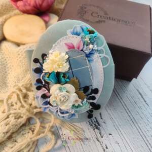 Handcrafted Scrapbook | Oval Scrapbook